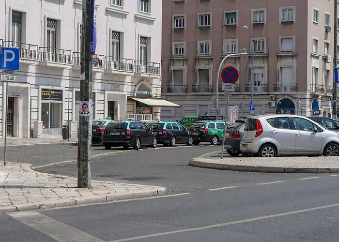 Places - Areeiro アパート *