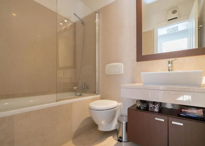 Places - Areeiro アパート *